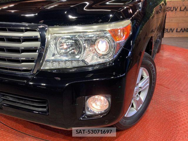 Toyota LAND CRUISER 2012-10 7220648-11