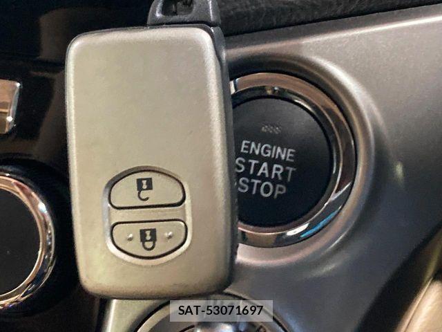 Toyota LAND CRUISER 2012-10 7220648-6