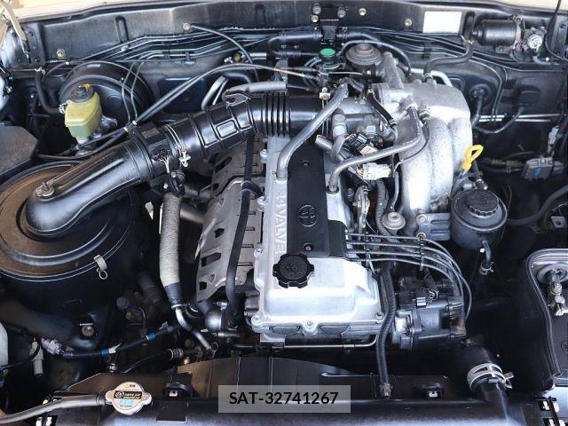 Toyota LAND CRUISER 1996-01 7220642-9