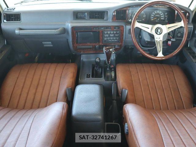 Toyota LAND CRUISER 1996-01 7220642-2