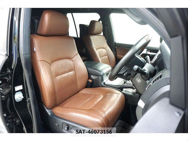 Toyota LAND CRUISER 2017-01 7220652-6