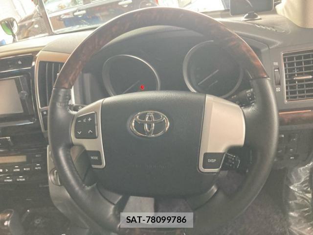 Toyota LAND CRUISER 2013-07 7220653-15