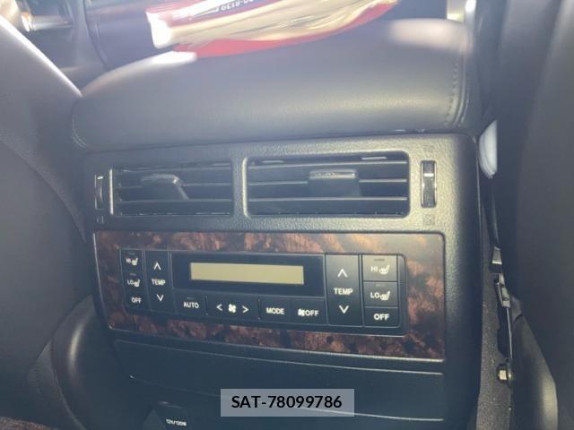 Toyota LAND CRUISER 2013-07 7220653-18