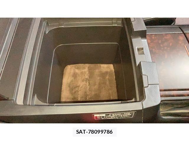 Toyota LAND CRUISER 2013-07 7220653-28