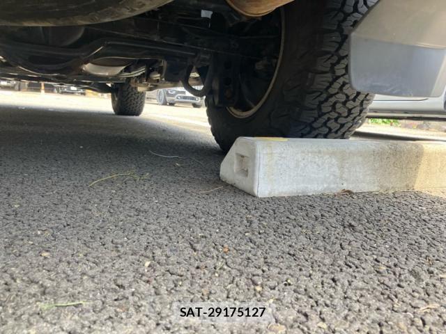 Toyota LAND CRUISER 2001-08 7251258-9