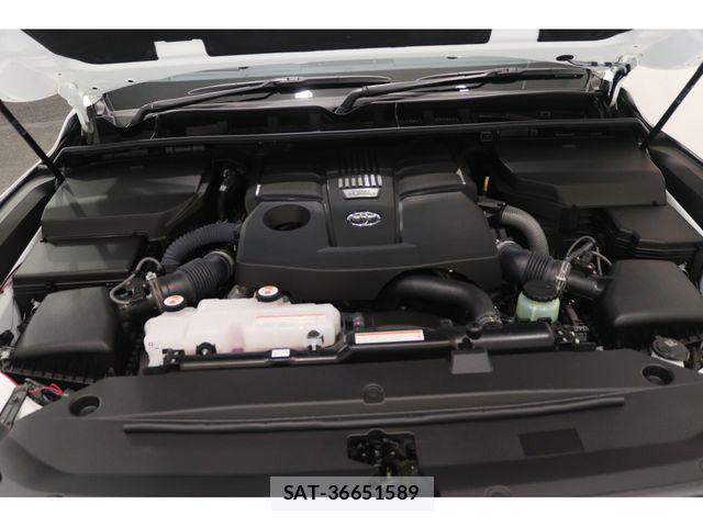 Toyota LAND CRUISER 2024-07 7272176-25