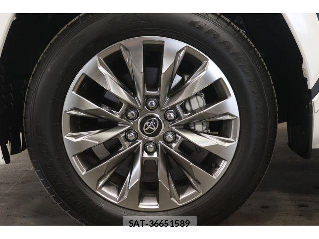 Toyota LAND CRUISER 2024-07 7272176-28