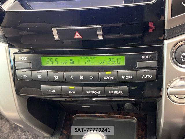 Toyota LAND CRUISER 2013-06 7272179-6