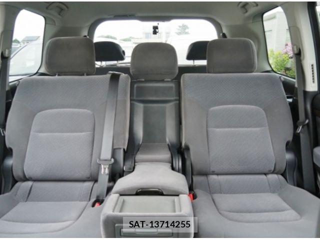 Toyota LAND CRUISER 2019-08 7327880-14