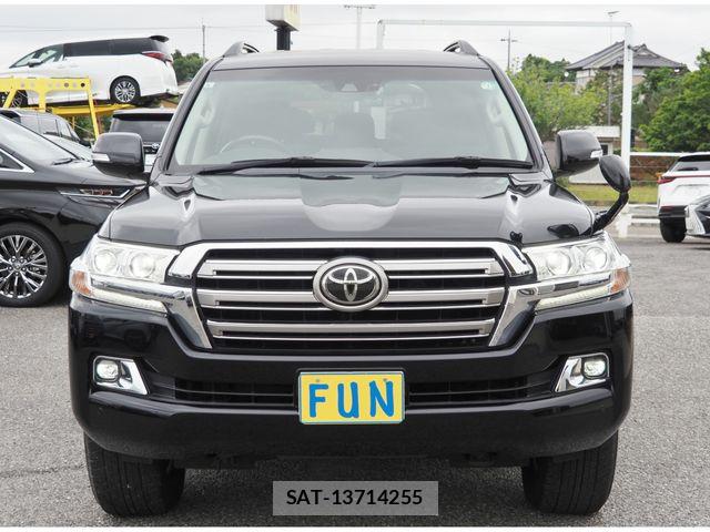 Toyota LAND CRUISER 2019-08 7327880-1