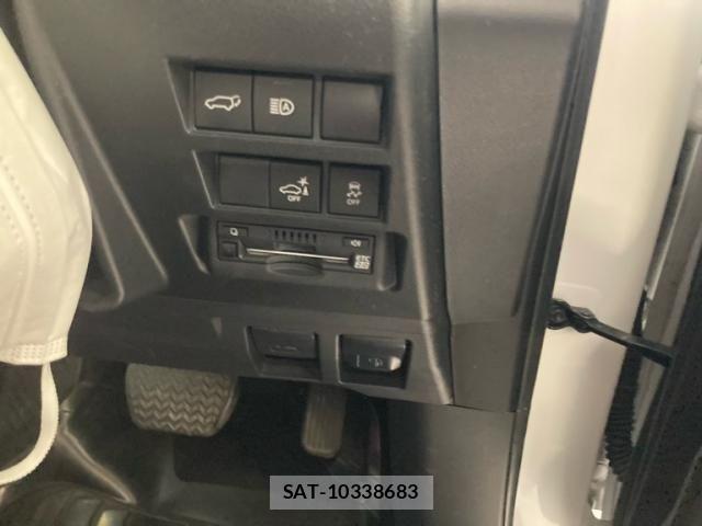 Toyota LAND CRUISER 2022-03 7327879-17