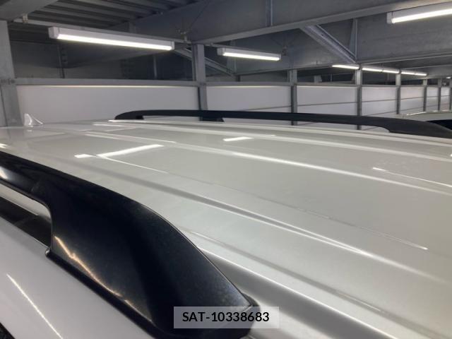 Toyota LAND CRUISER 2022-03 7327879-23