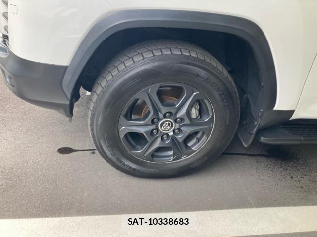Toyota LAND CRUISER 2022-03 7327879-3