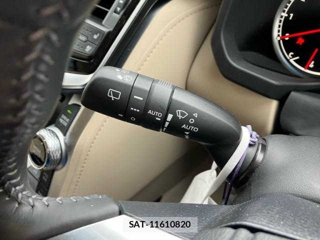 Toyota LAND CRUISER 2023-11 7327877-11