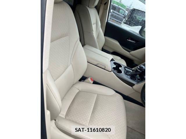 Toyota LAND CRUISER 2023-11 7327877-20