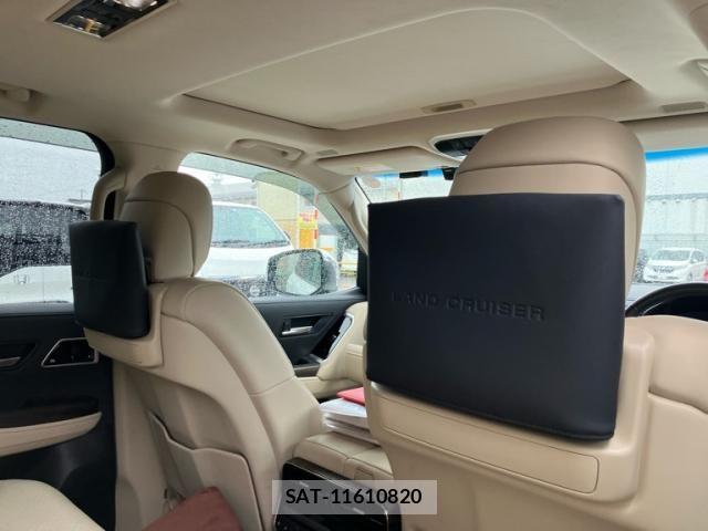 Toyota LAND CRUISER 2023-11 7327877-22