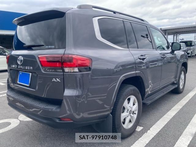 Toyota LAND CRUISER 2023-07 7327878-11