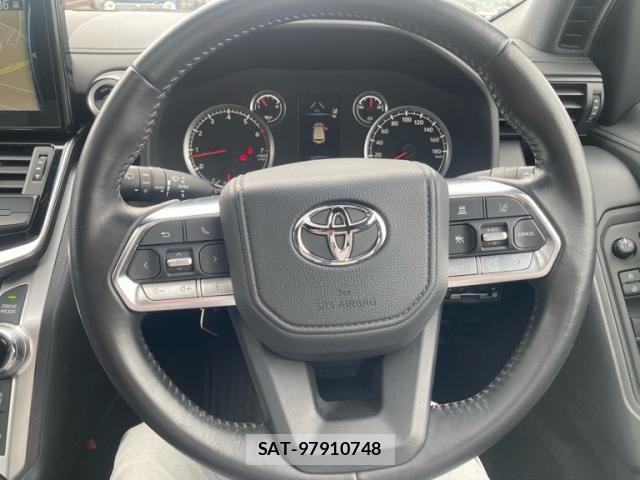 Toyota LAND CRUISER 2023-07 7327878-15