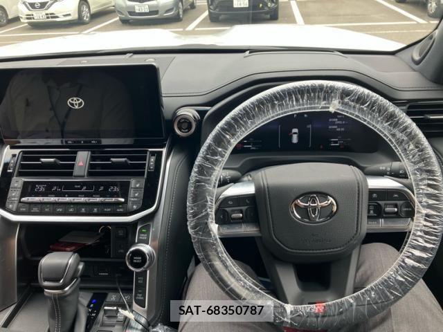 Toyota LAND CRUISER 2025-09 7327865-11
