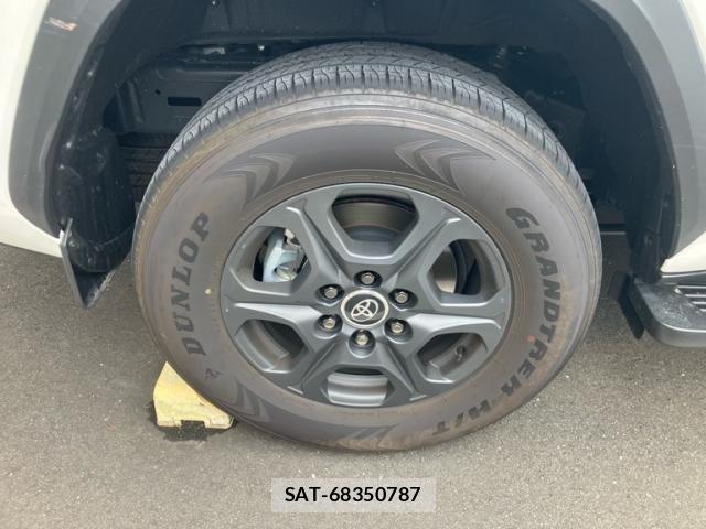 Toyota LAND CRUISER 2025-09 7327865-6