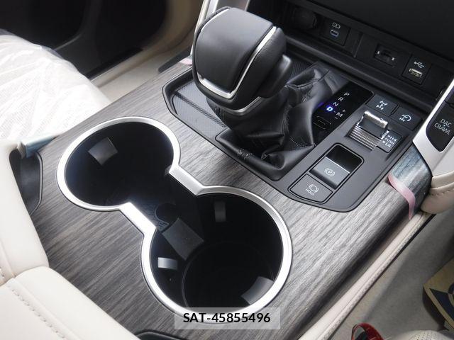Toyota LAND CRUISER 2024-09 7327869-18