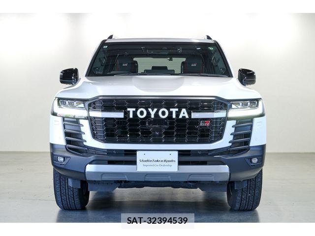 Toyota LAND CRUISER 2024-09 7327871-1