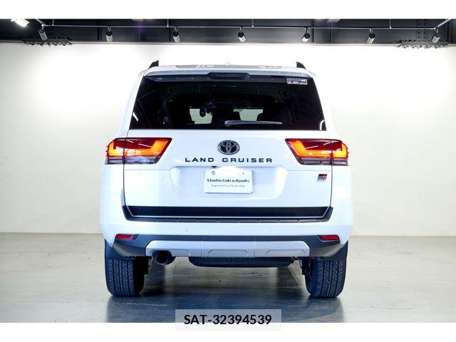 Toyota LAND CRUISER 2024-09 7327871-6