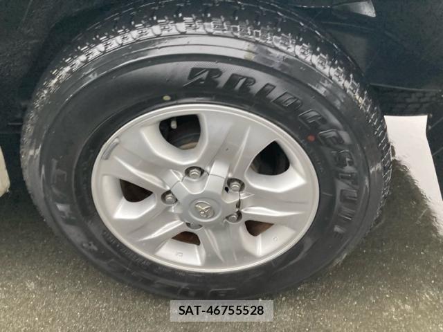 Toyota LAND CRUISER 2006-07 7358397-6