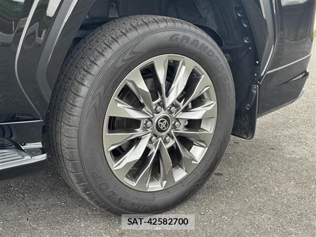 Toyota LAND CRUISER 2024-10 7358393-26