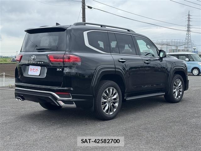 Toyota LAND CRUISER 2024-10 7358393-4