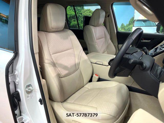 Toyota LAND CRUISER 2025-06 7358391-9