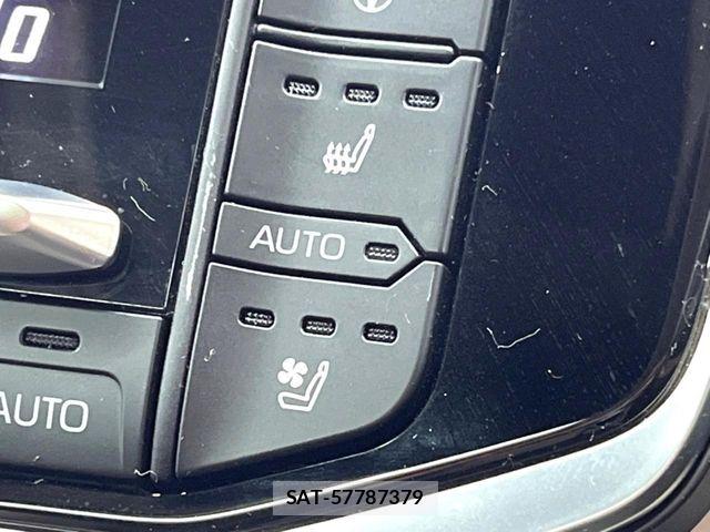 Toyota LAND CRUISER 2025-06 7358391-8
