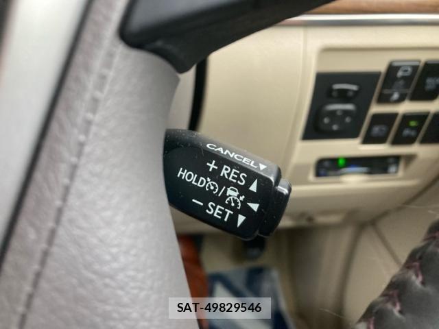 Toyota LAND CRUISER 2019-01 7358395-22