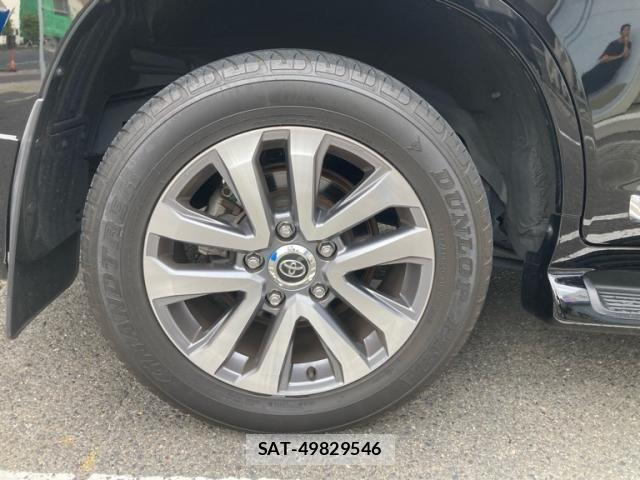 Toyota LAND CRUISER 2019-01 7358395-5