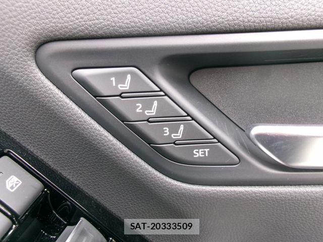 Toyota LAND CRUISER 2023-11 7358389-29