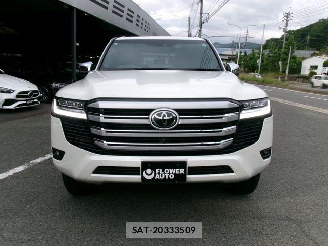 Toyota LAND CRUISER 2023-11 7358389-5