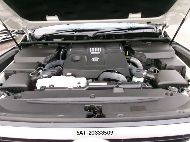Toyota LAND CRUISER 2023-11 7358389-6