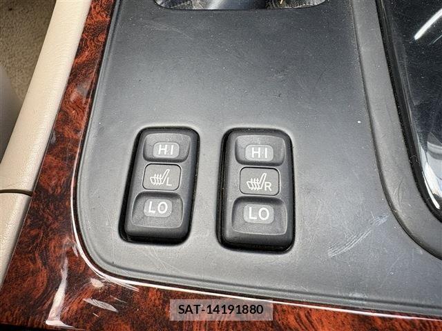 Toyota LAND CRUISER 1998-09 7358398-19