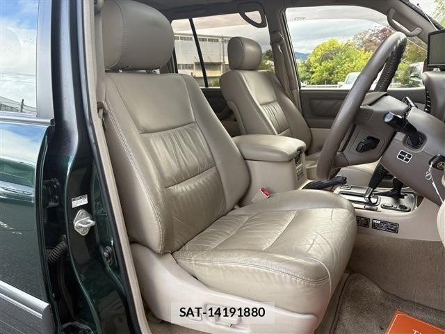 Toyota LAND CRUISER 1998-09 7358398-24