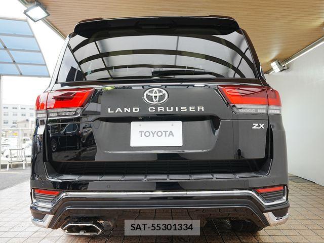 Toyota LAND CRUISER 2023-06 7358392-10