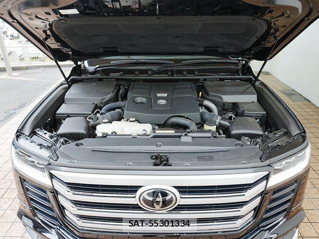 Toyota LAND CRUISER 2023-06 7358392-13
