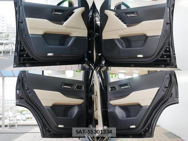 Toyota LAND CRUISER 2023-06 7358392-5