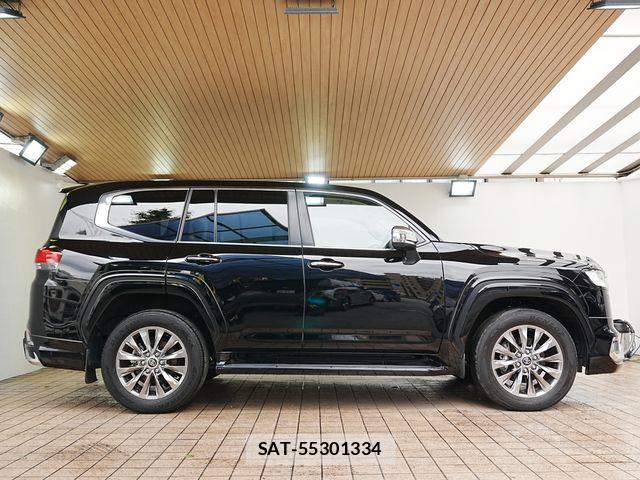 Toyota LAND CRUISER 2023-06 7358392-7