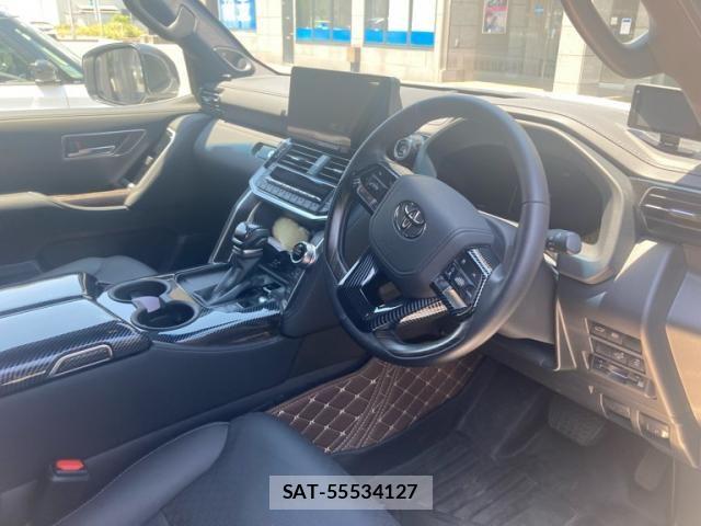 Toyota LAND CRUISER 2025-05 7392601-12