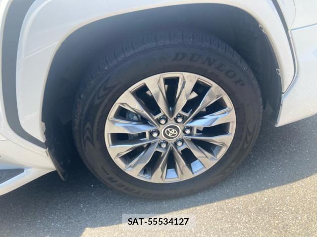 Toyota LAND CRUISER 2025-05 7392601-4