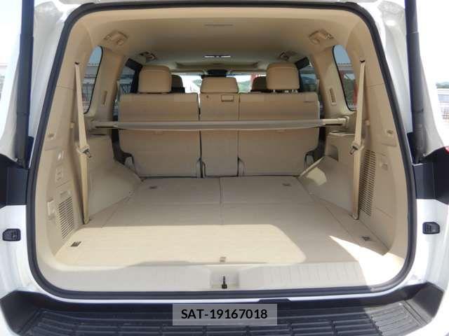 Toyota LAND CRUISER 2023-08 7455268-12