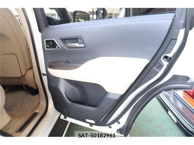 Toyota LAND CRUISER 2022-01 7455262-17