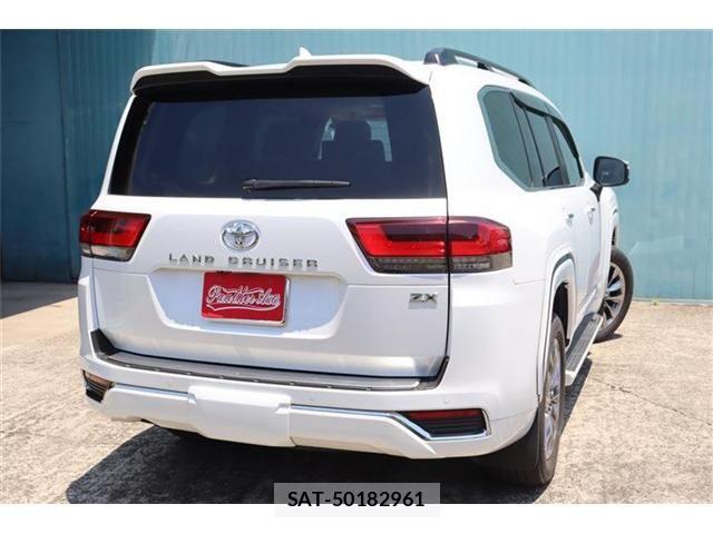 Toyota LAND CRUISER 2022-01 7455262-2