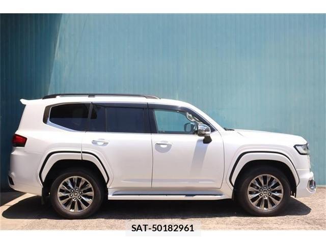 Toyota LAND CRUISER 2022-01 7455262-3