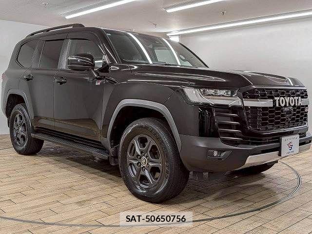 Toyota LAND CRUISER 2022-05 7501192-13